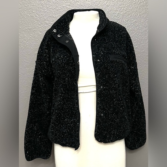 Offline by Aerie Womens Black & Grey Speckled Sherpa Jacket Size Small - Picture 4 of 9
